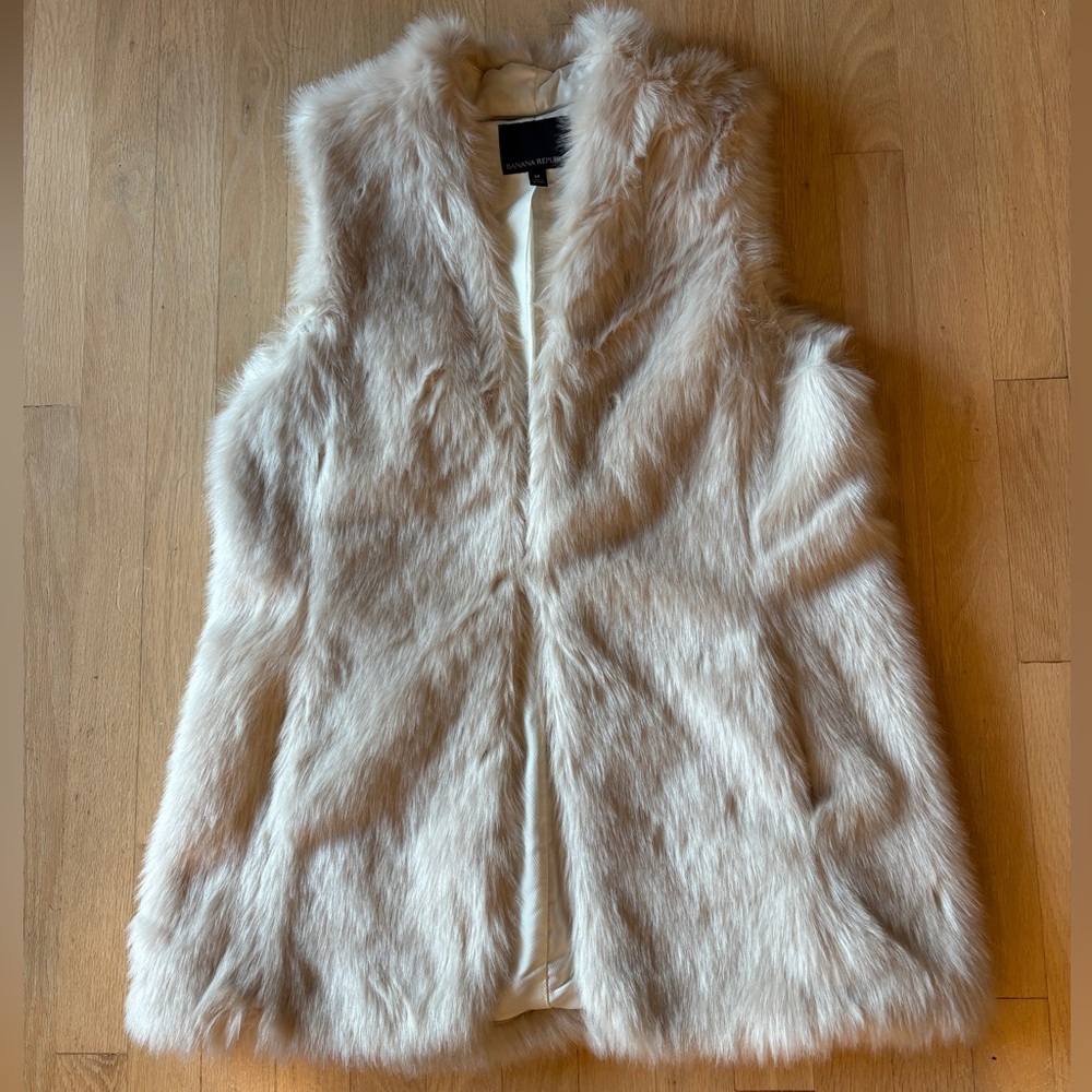 Banana Republic Faux Fur Vest - Size Medium